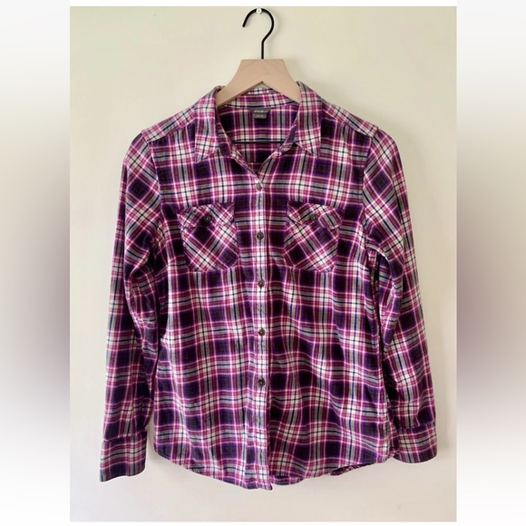 Eddie Bauer Long Sleeve Shirt Purple, Roll Tab Sleeves, Size M Plaid Button Up - Picture 2 of 5